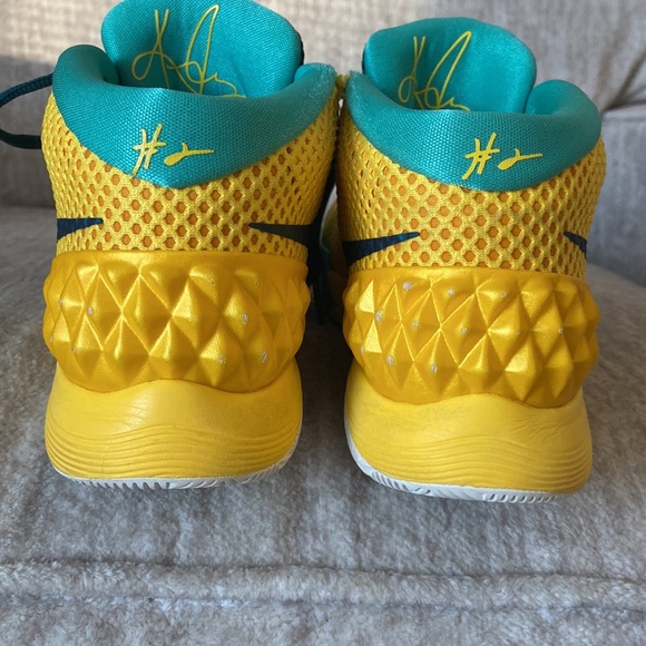 Nike Kyrie 1 Letterman 2015. Worn once in excellent condition - Picture 4 of 5